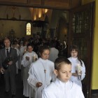 Profession de Foi et premières communions à Trazegnies - 020